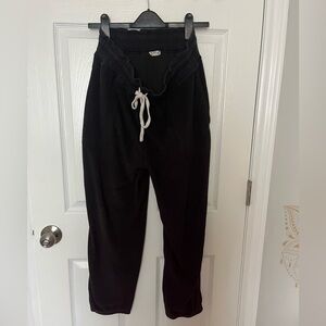 We The Free Black Jogger Sweatpants • Free People • Cozy Lounge